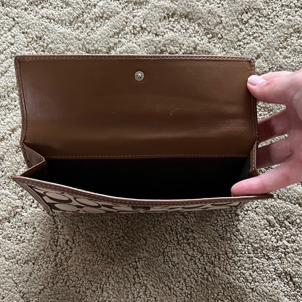 Coach Wallet - Picture 3 of 5